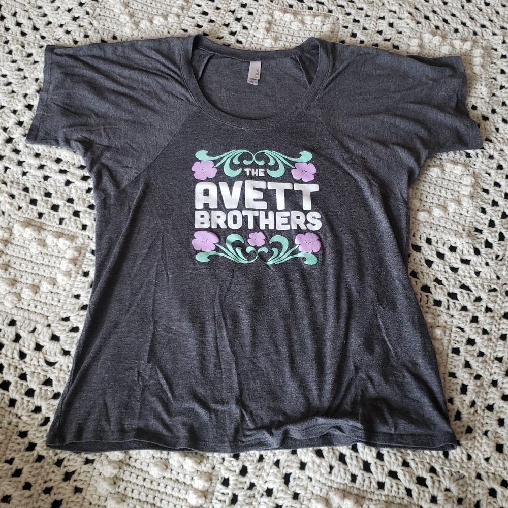 Avett Brothers concert tee